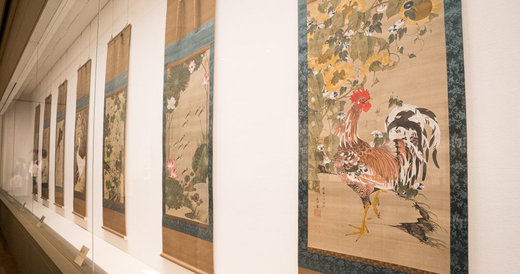 伊藤若冲の『動植綵絵』10幅を公開！特別展「日本美術をひも解く―皇室、美の玉手箱」後期は超貴重な展示が目白押し | 藝大アートプラザ